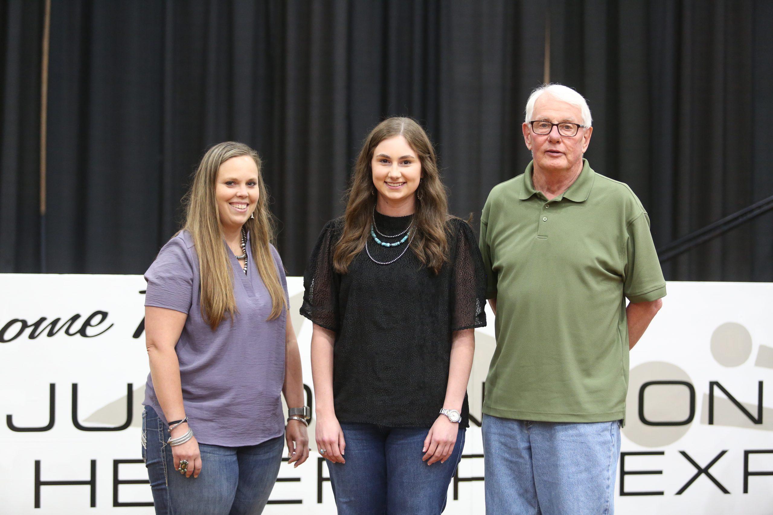 UNDERWOOD RECEIVES PRESTIGIOUS BLUEGRASS AND BUCKEYE HYFA HEREFORD SCHOLARSHIP