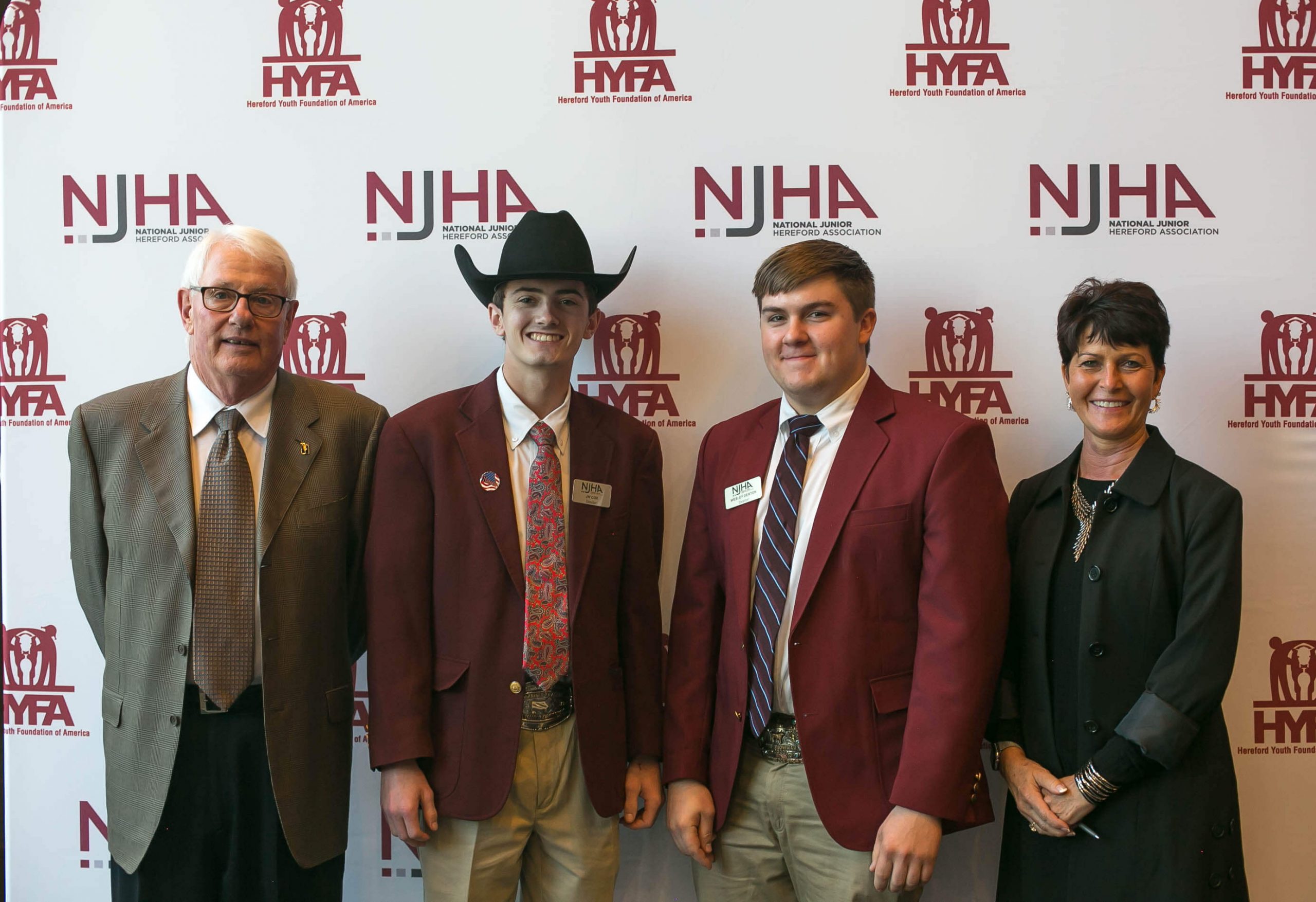 COX AND DENTON AWARDED $5,000 EE RANCHES SCHOLARSHIPS