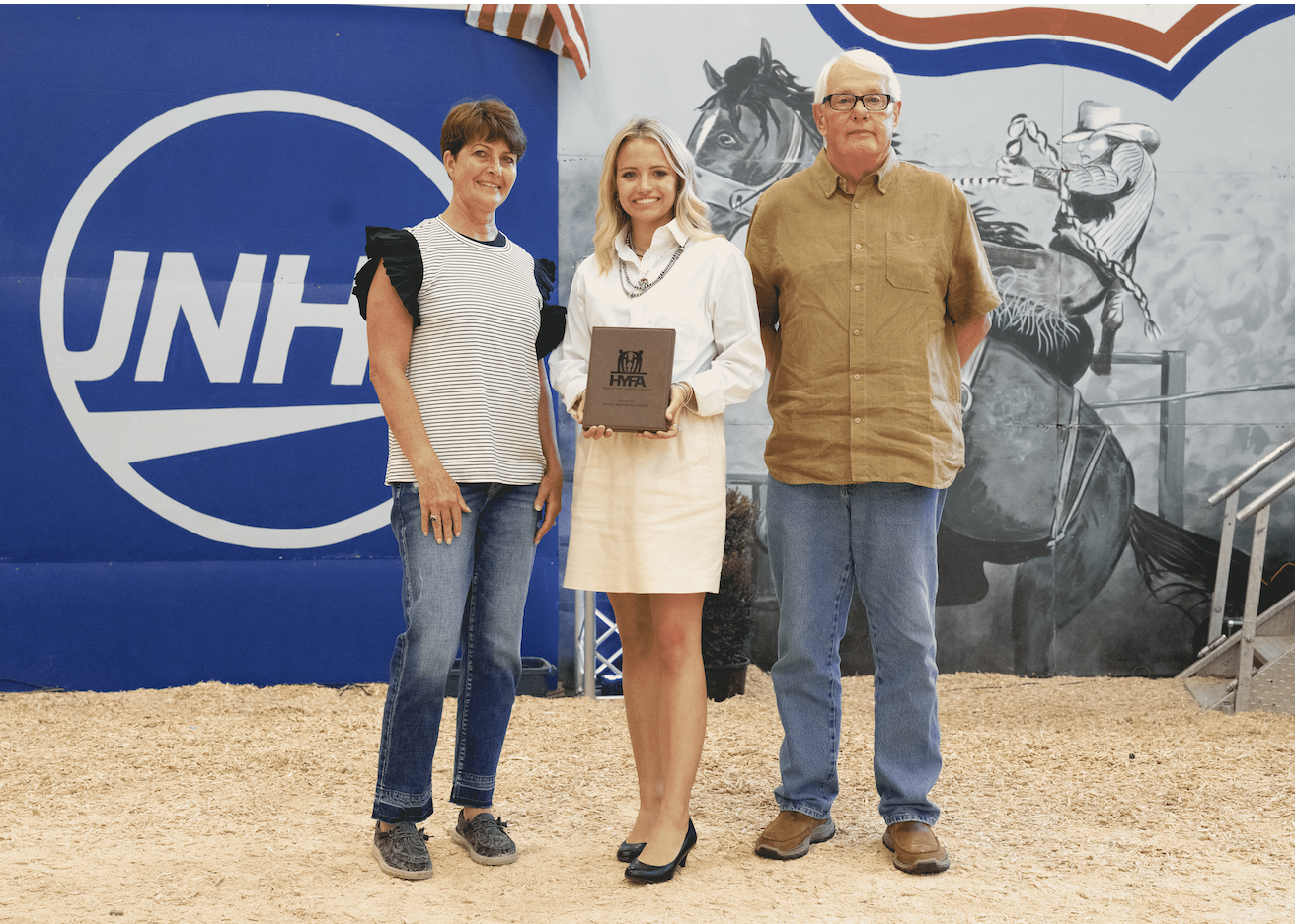 Ballinger Receives Prestigious Bluegrass and Buckeye Hereford Scholarship